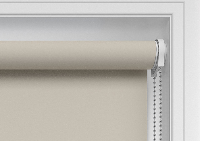 Levant (FR Blackout), Pecan - Twist&Fit Roller Blind - Image 10